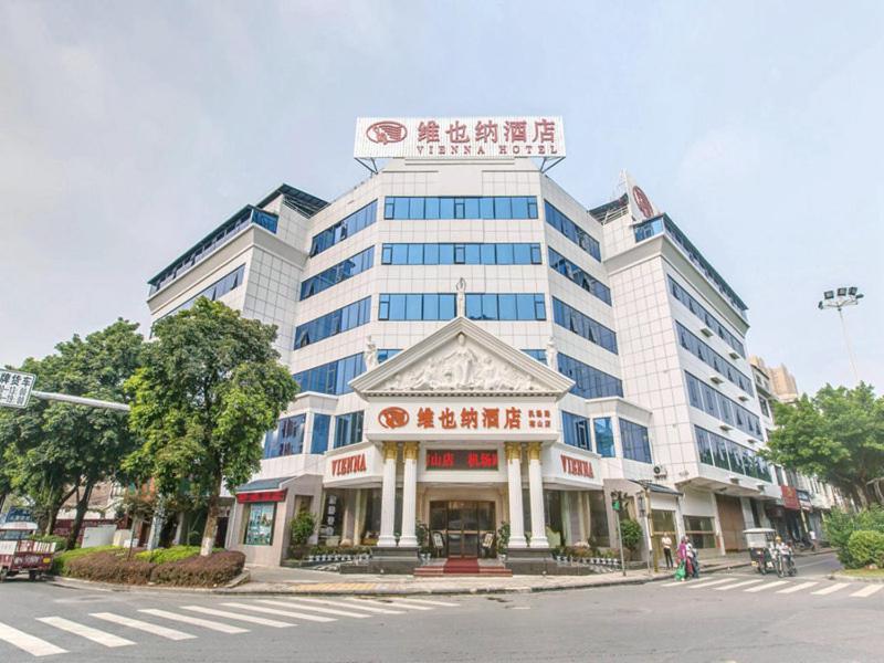 Vienna Hotel Guilin Airport Road Rongshan Экстерьер фото
